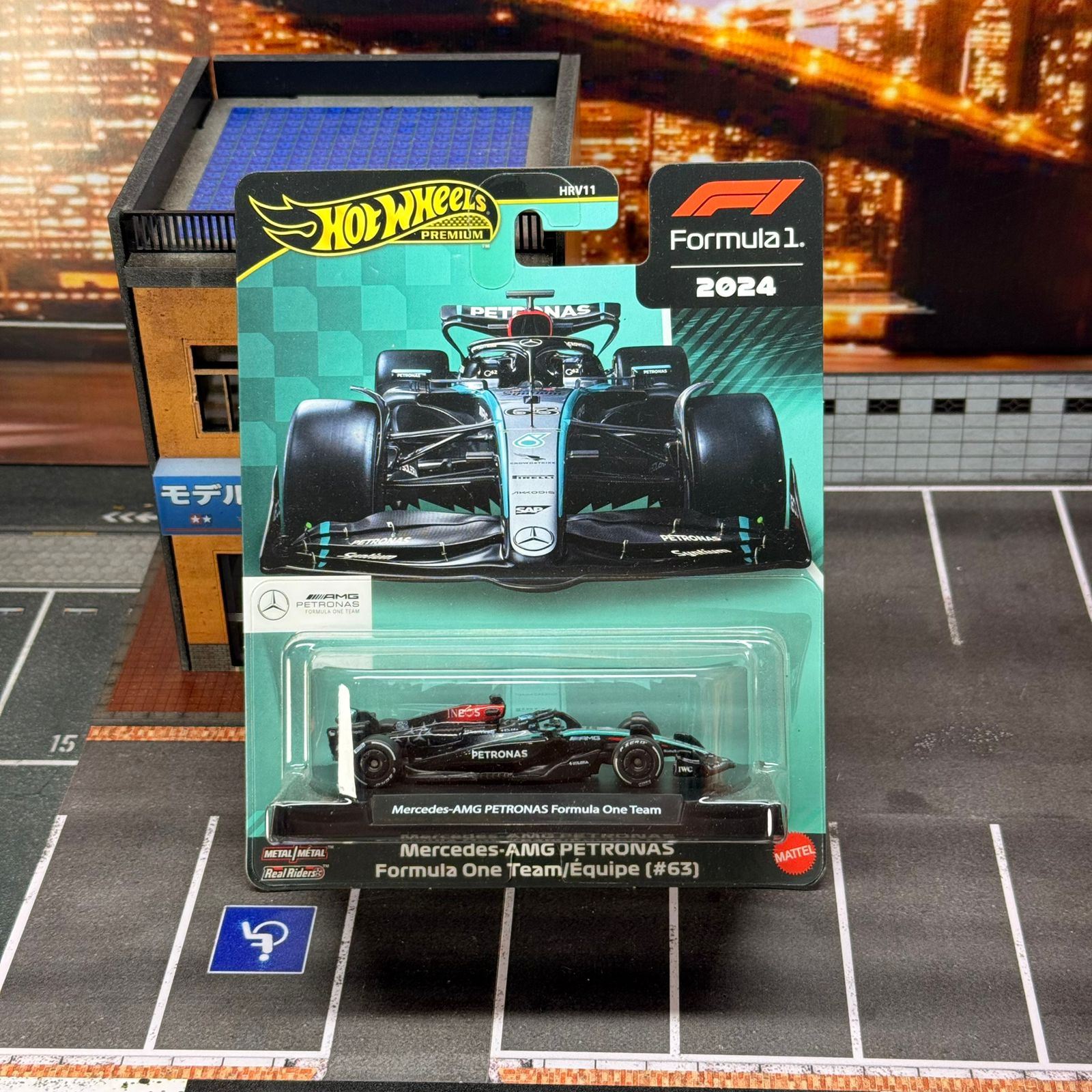 Hot Wheels premium - F1 Mercedes Benz AMG 63 Russel