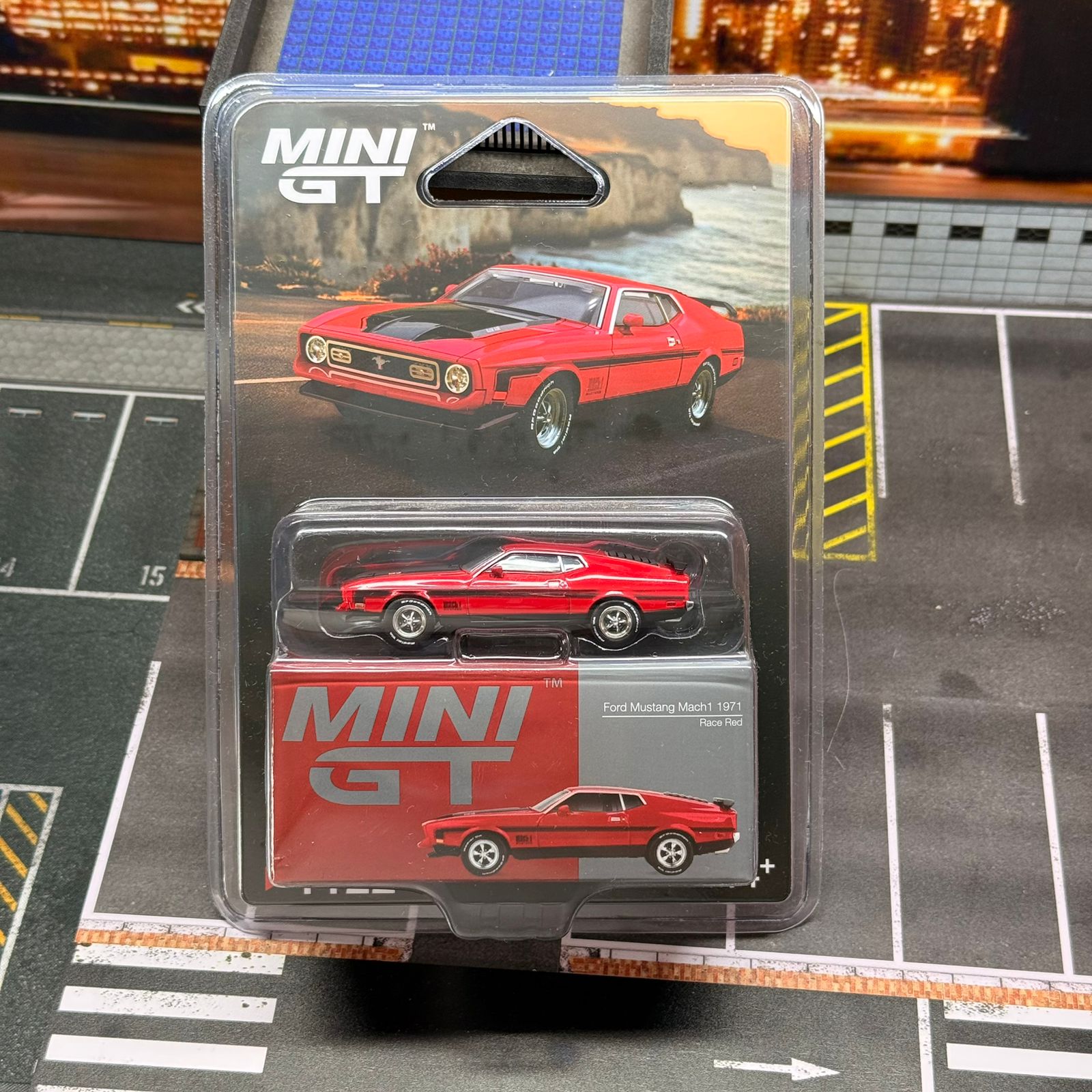 Mini GT - Ford Mustang Mach 1 1971
