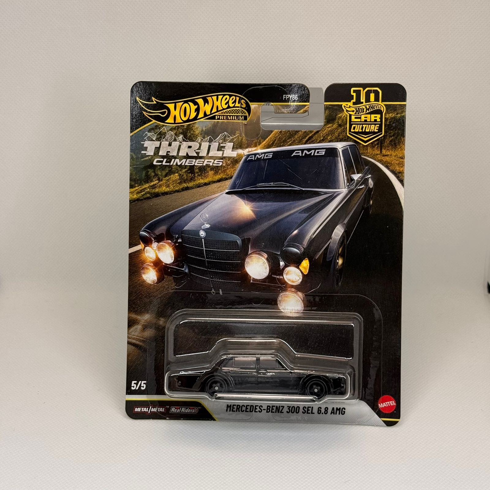 Mercedes-Benz 300 SEL 6.8 AMG (Thrill Climbers)