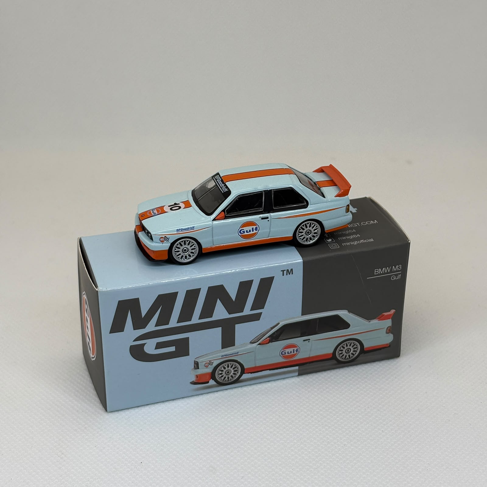 BMW M3 Gulf / 314