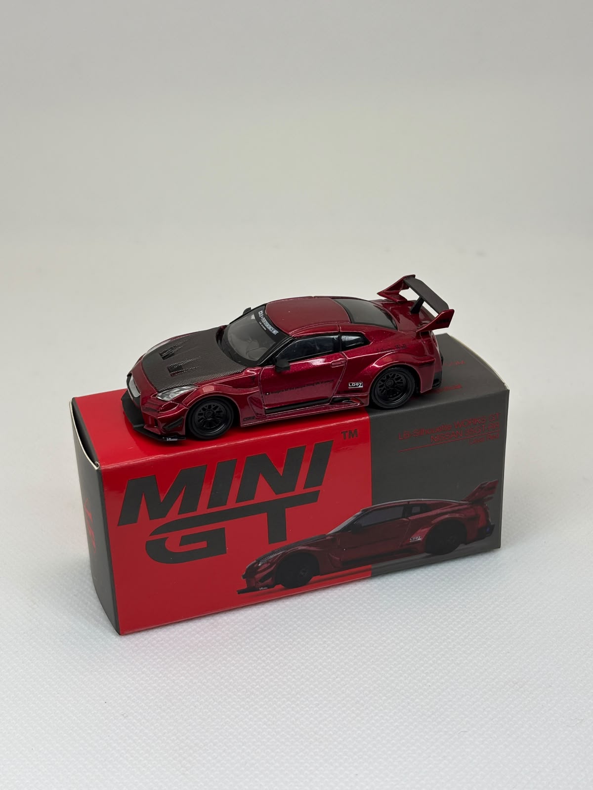 Nissan 35GT-RR / 191